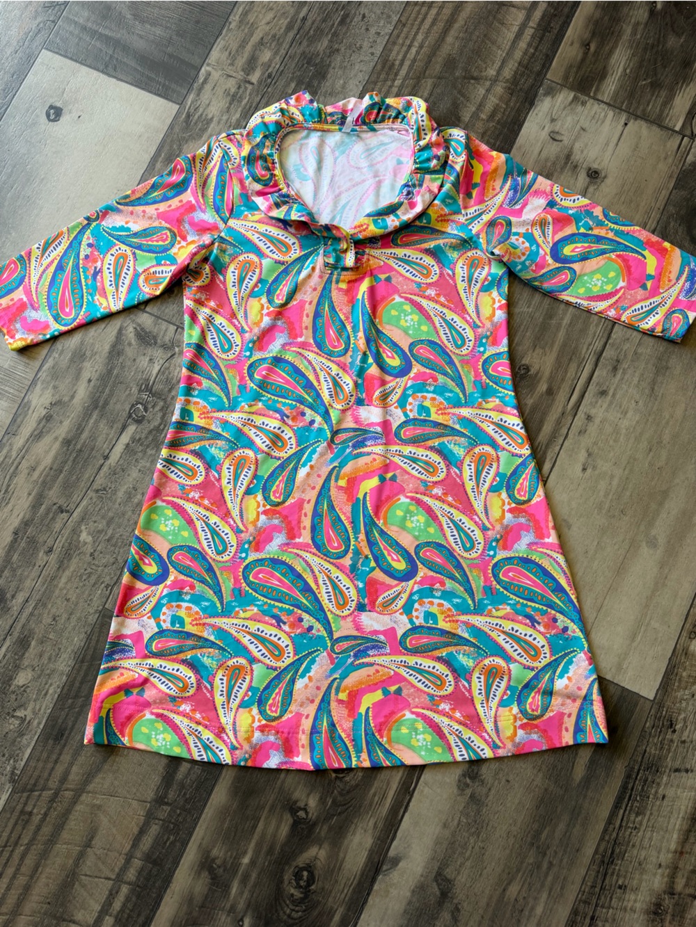 Lulu B Ruffle Neck Shift Dress S Paisley Print 3/4 Sleeve Resort wear Coastal